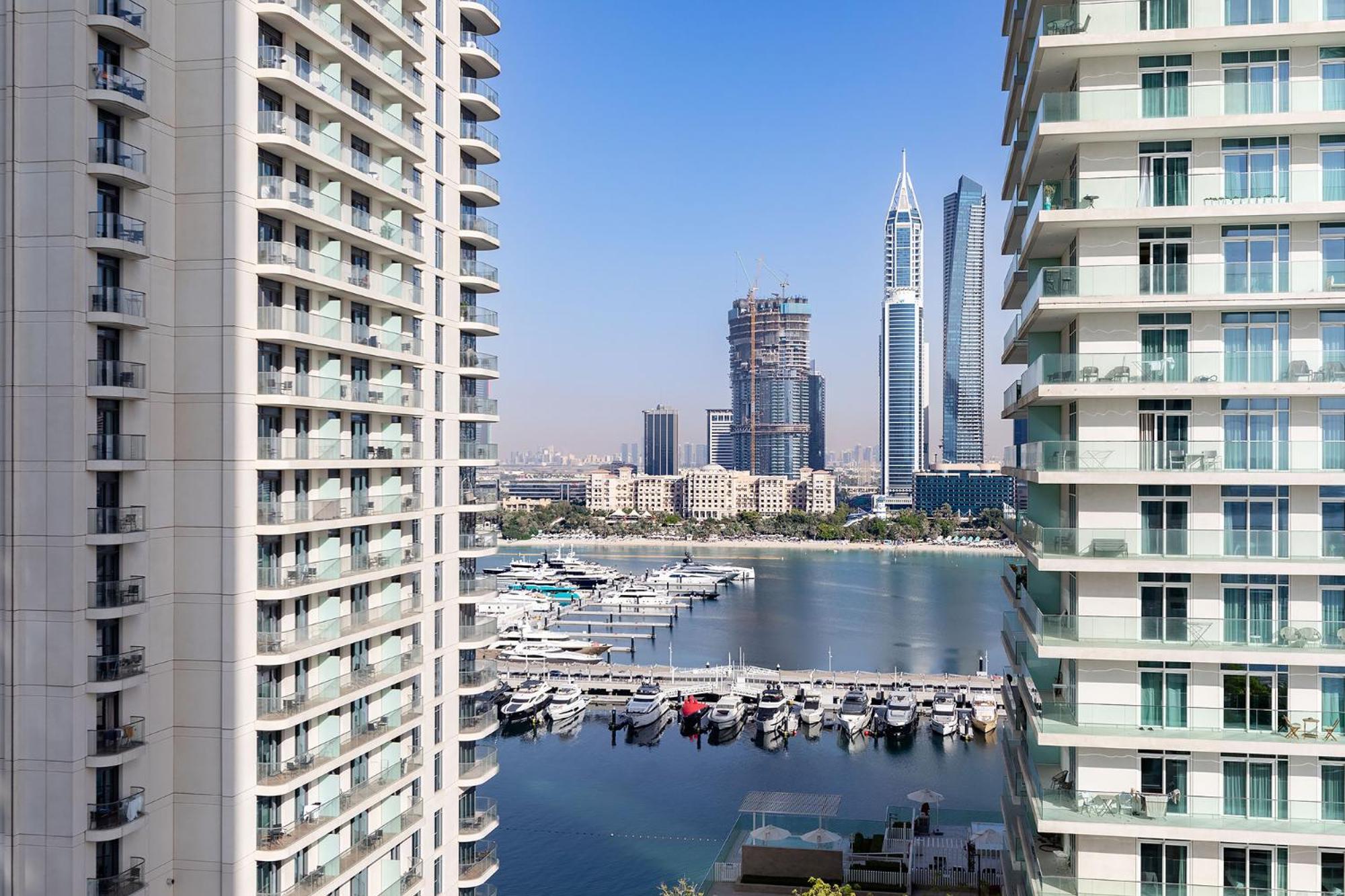 Appartement Luxury 2br By Amber At Vista Tower 1, Emaar Beachfront *