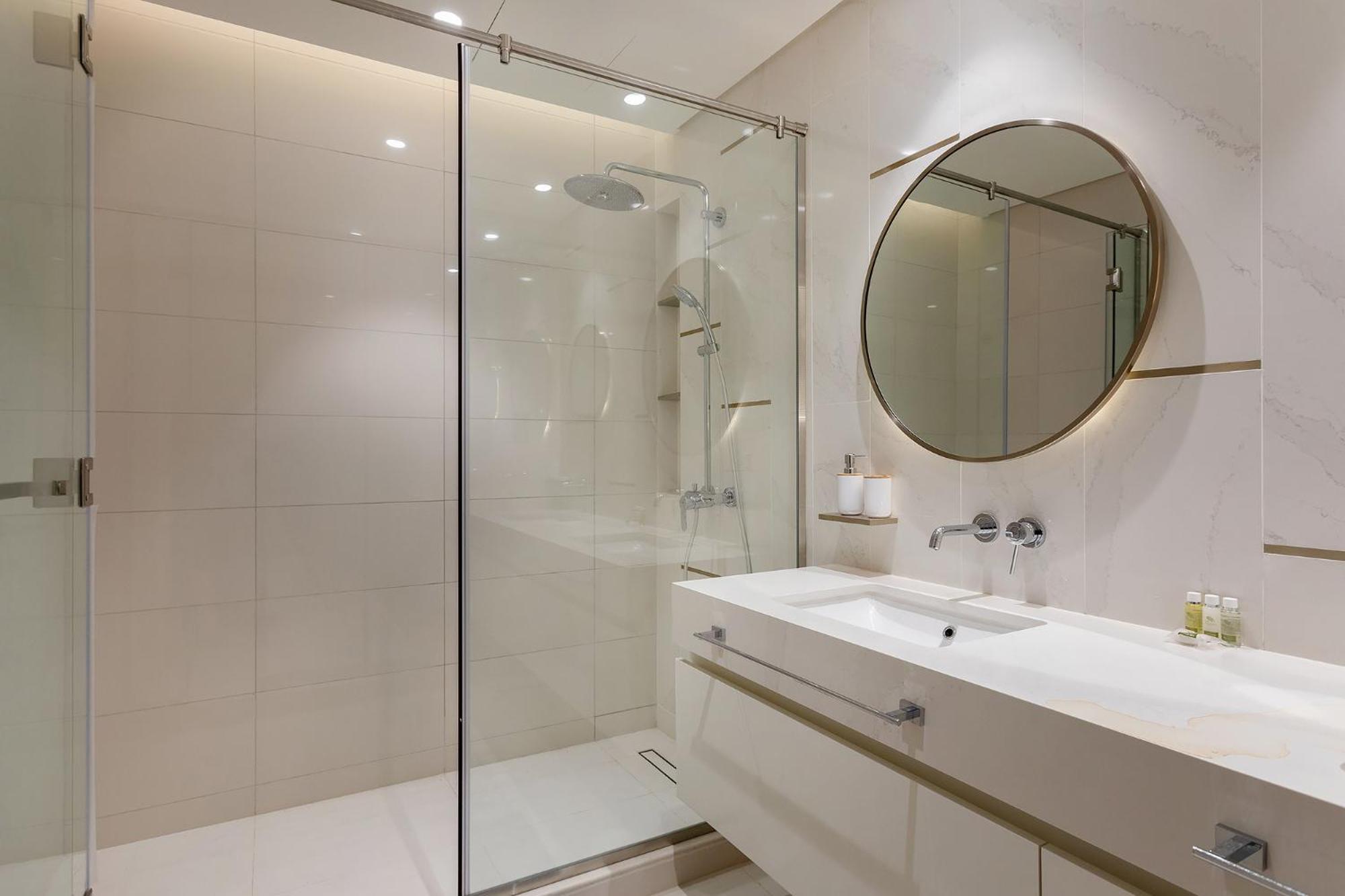 Luxury 2br By Amber At Vista Tower 1, Emaar Beachfront Appartement Dubai